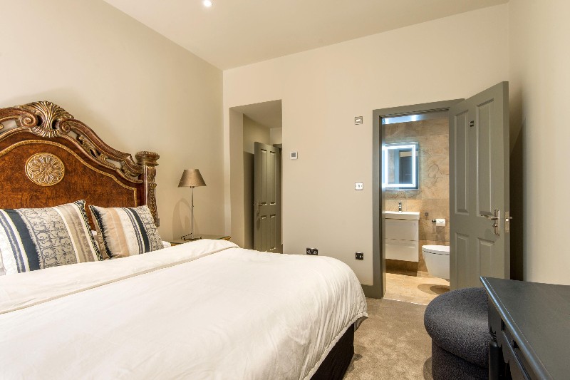 Elgin Avenue, Maida Vale, London, W9