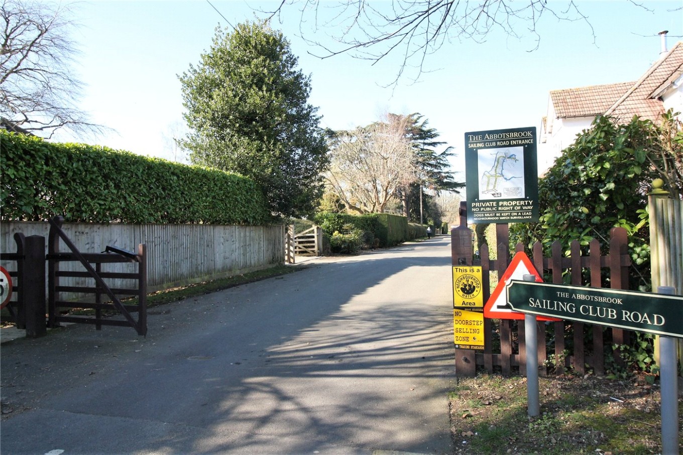 6 bedroom property for sale in The Drive, Bourne End, Buckinghamshire