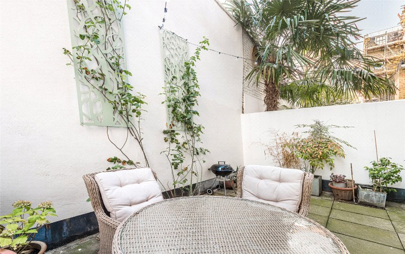 Clarendon Street, London, SW1V