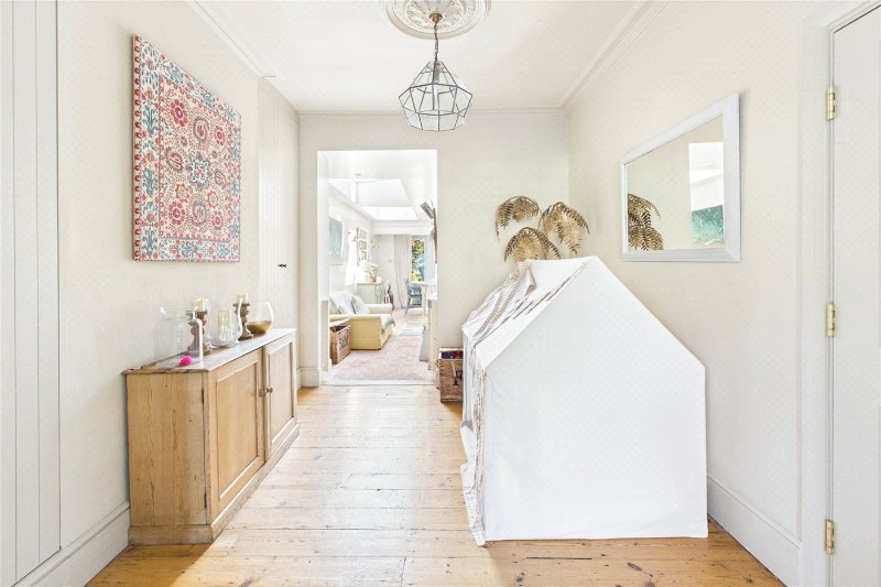 Lowden Road, London, SE24