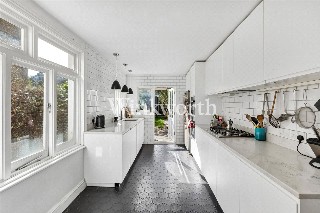 Fairfax Road, London, N8