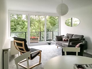 Southwood Heights, Southwood Lawn Road, London, N6