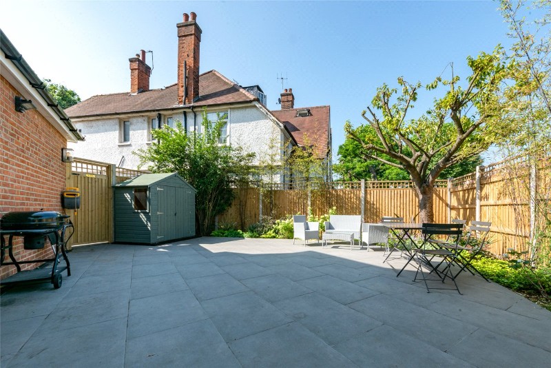 Chatsworth Road, London, NW2