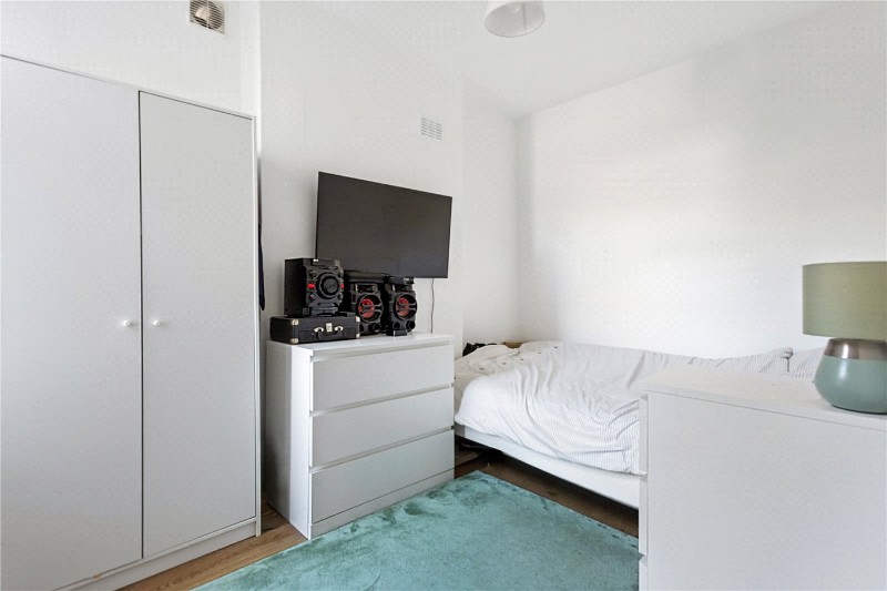 Gambole Road, London, SW17