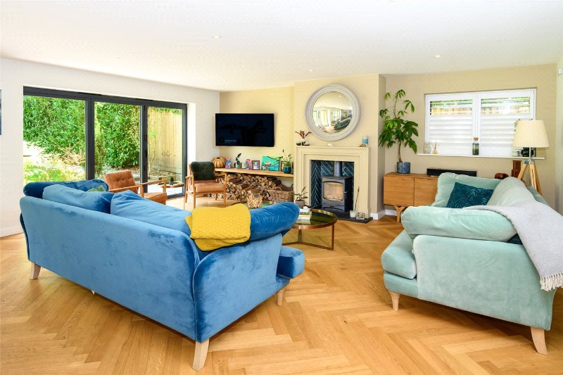 Hurstbourne Avenue, Highcliffe, Dorset, BH23