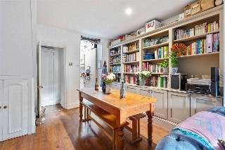 Medfield Street, London, SW15