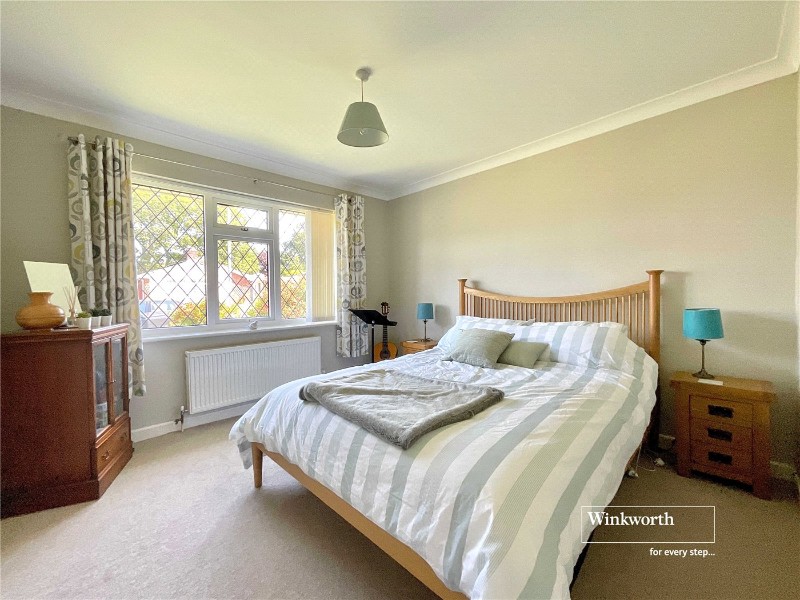Pinewood Road, Highcliffe, Christchurch, Dorset, BH23