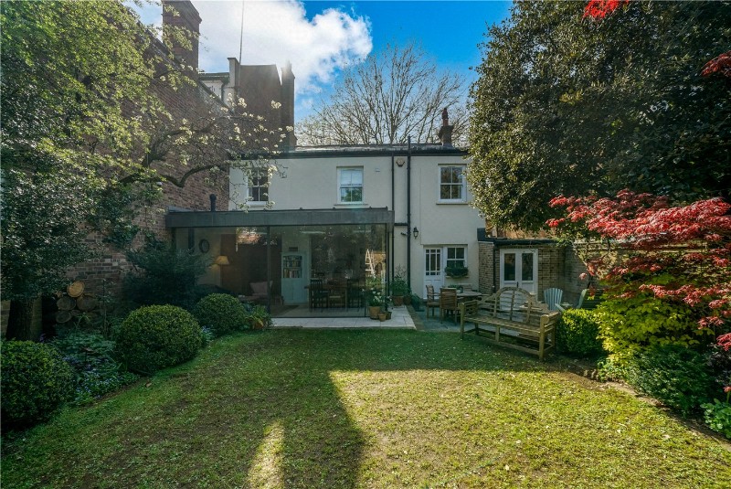 North Hill, London, N6