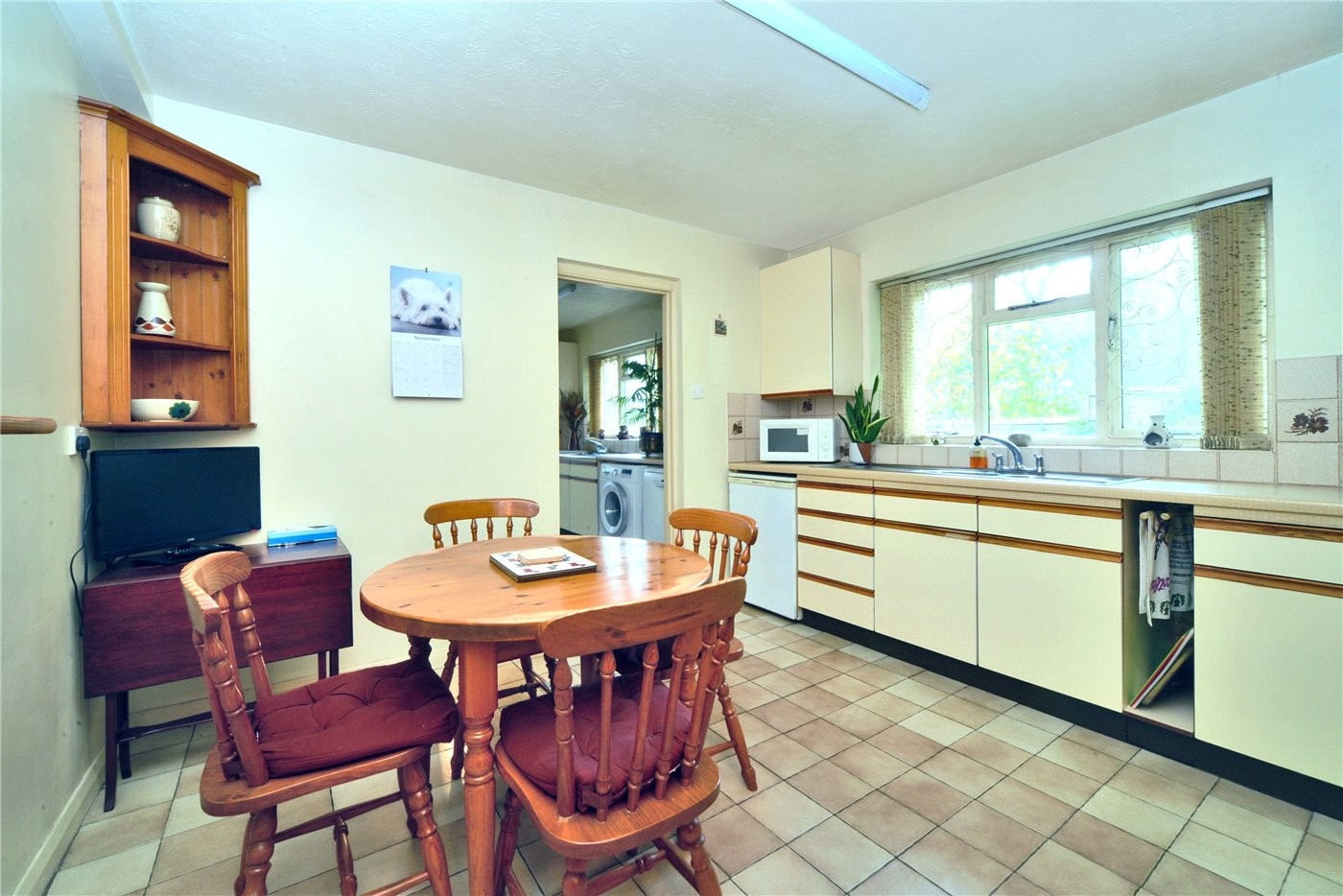 3 bedroom property for sale in Grange Gardens, Banstead, Surrey, SM7