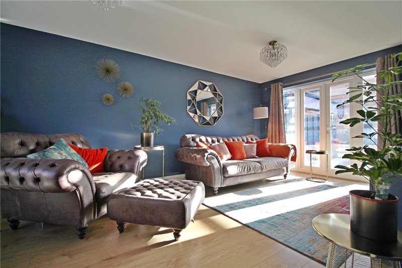Baroness Way, Market Deeping, Peterborough, Lincolnshire, PE6