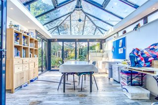 Crescent Road, Poole, BH14