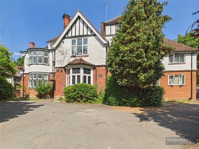 Kingsdowne Road, Surbiton, United Kingdom, KT6
