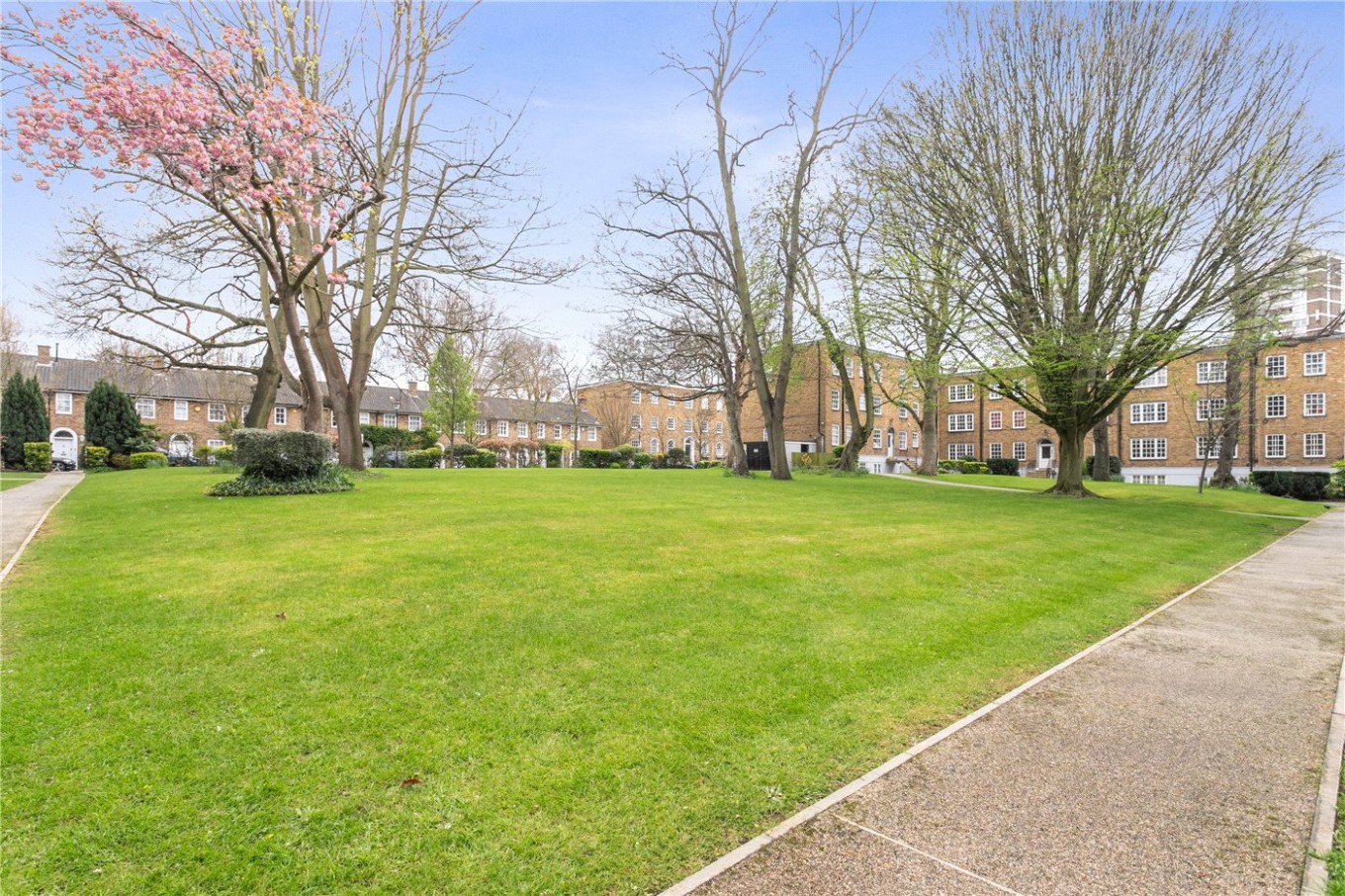 2 bedroom property for sale in John Spencer Square, Islington, London