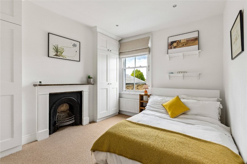Powerscroft Road, London, E5