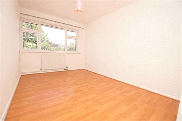 Worcester Drive, Rayleigh, Essex, SS6