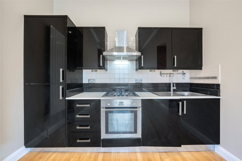 Sutherland Avenue, London, W9