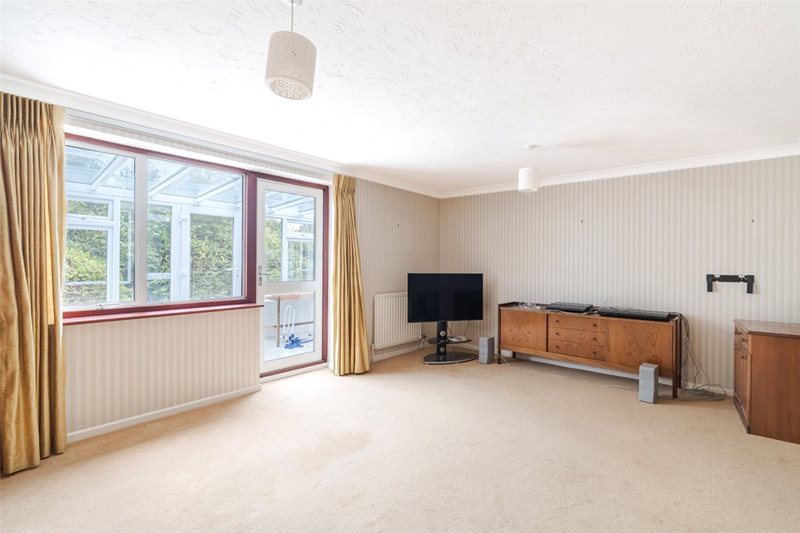 De Haviland Close, Merley, Wimborne, Dorset, BH21