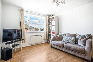 Henry Doulton Drive, London, SW17