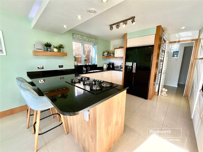 Stuart Road, Highcliffe, Dorset, BH23