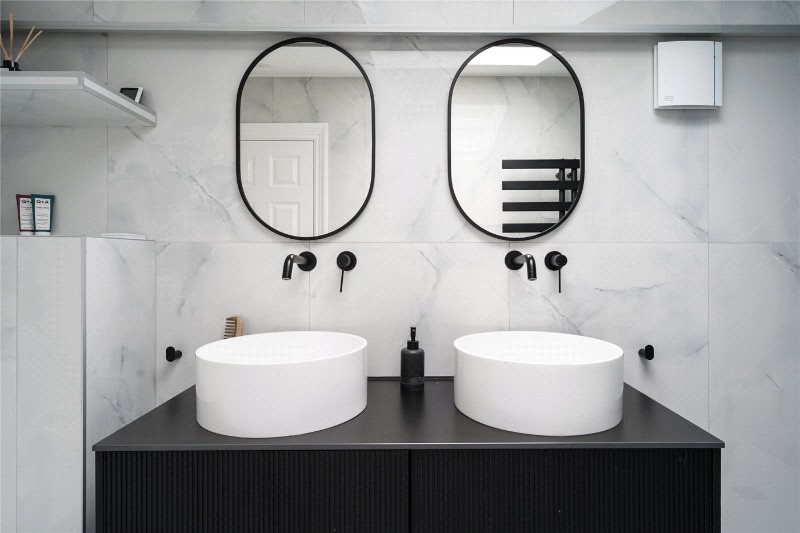 Nicholls Mews, London, SW16