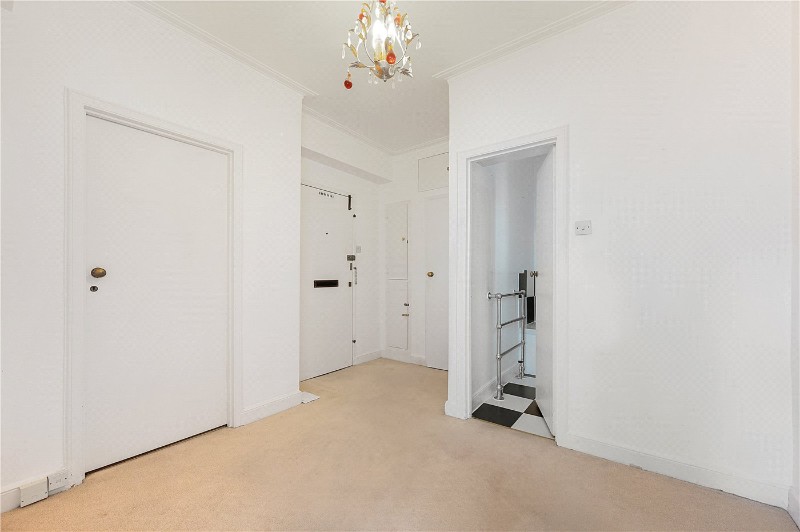 Queen Square, London, WC1N