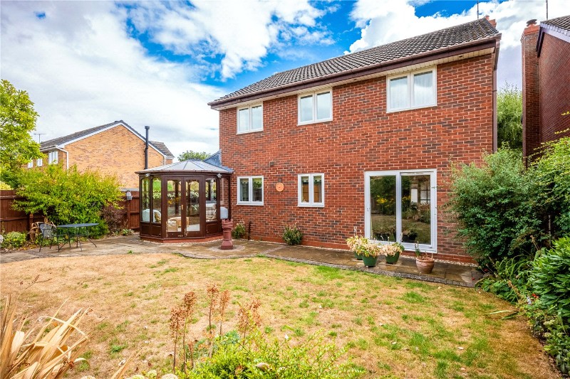 Mallard Close, Stratford-upon-Avon, Warwickshire, CV37