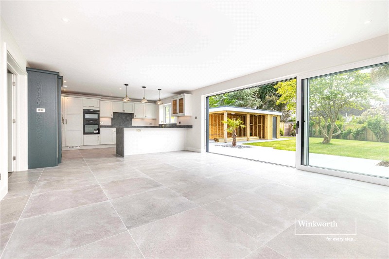 Wellington Avenue, Christchurch, Dorset, BH23