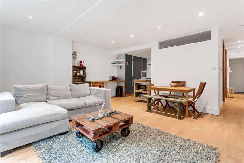 Packington Street, London, N1