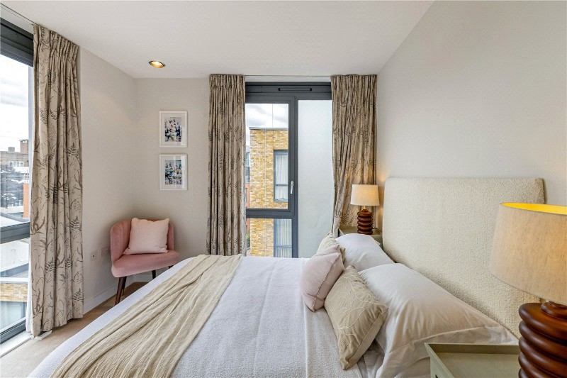Porteus Place, London, United Kingdom, SW4