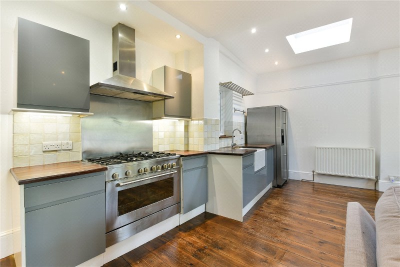 Weston Road, London, W4