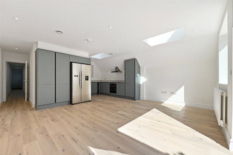 Ellerslie Road, London, W12