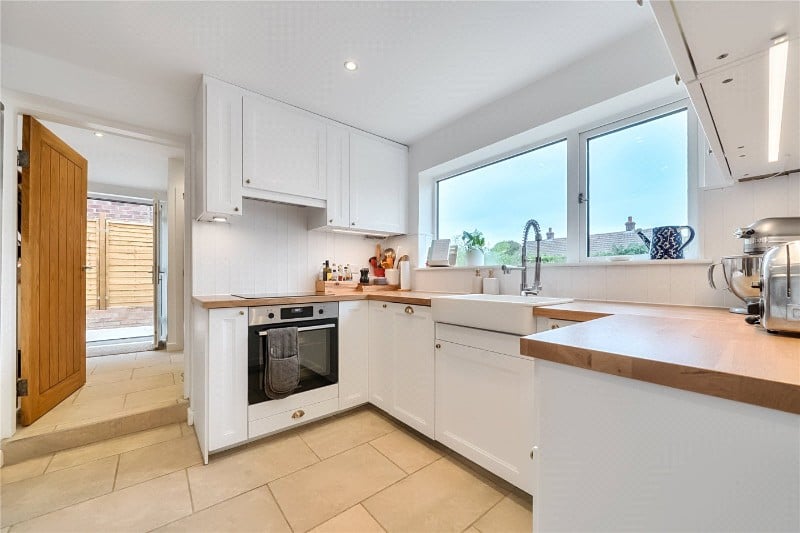 Kingsley Close, Shaw, Newbury, Berkshire, RG14