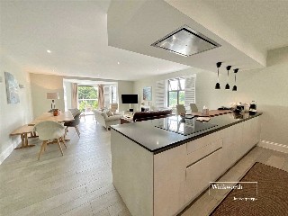 Barton Common Road, New Milton, Hampshire, BH25