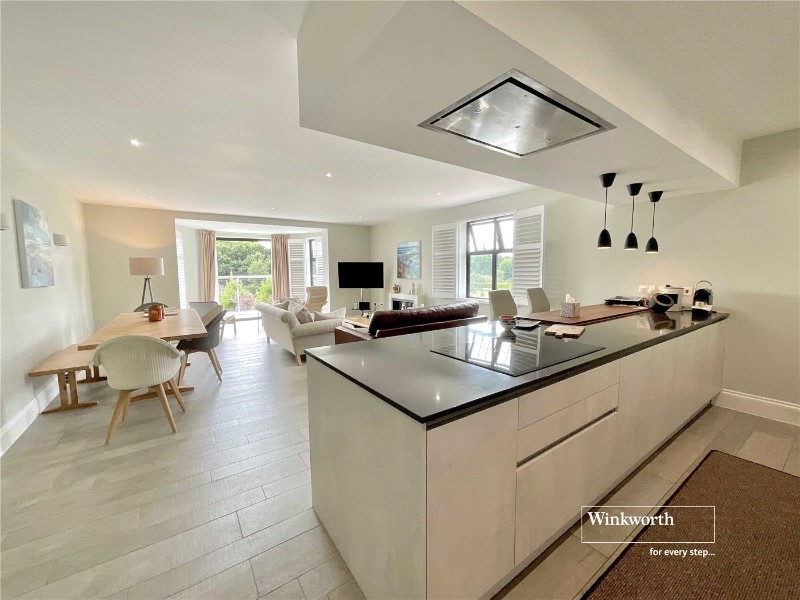 Barton Common Road, New Milton, Hampshire, BH25