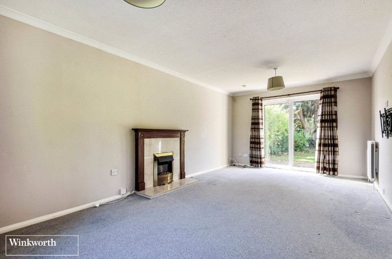 Broadhurst Grove, Lychpit, Basingstoke, Hampshire, RG24
