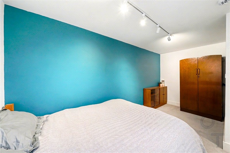 Glenarm Road, London, E5