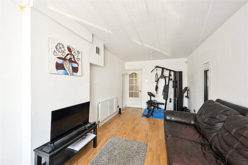 Mead Way, Bromley, BR2