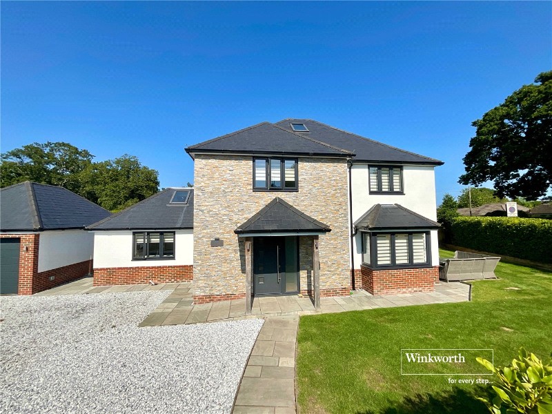 Kennard Road, New Milton, Hampshire, BH25