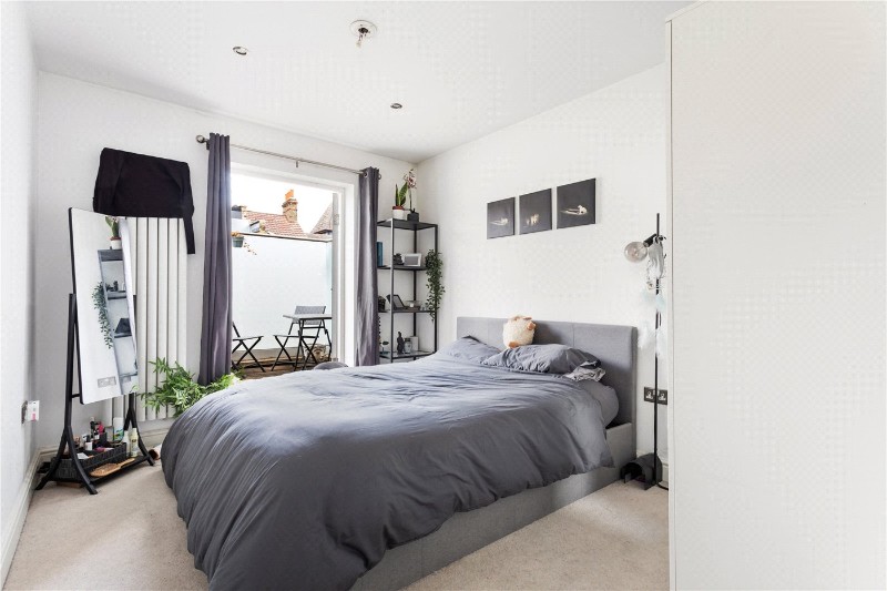 Charlmont Road, London, SW17