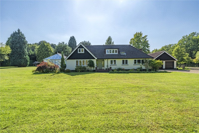 Hale House Lane, Churt, Farnham, Surrey, GU10