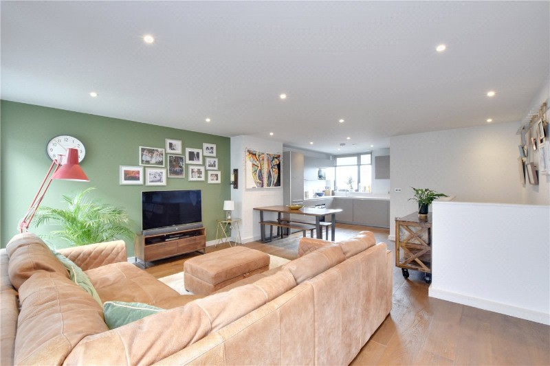 Hawthorne Crescent, Greenwich, London, SE10