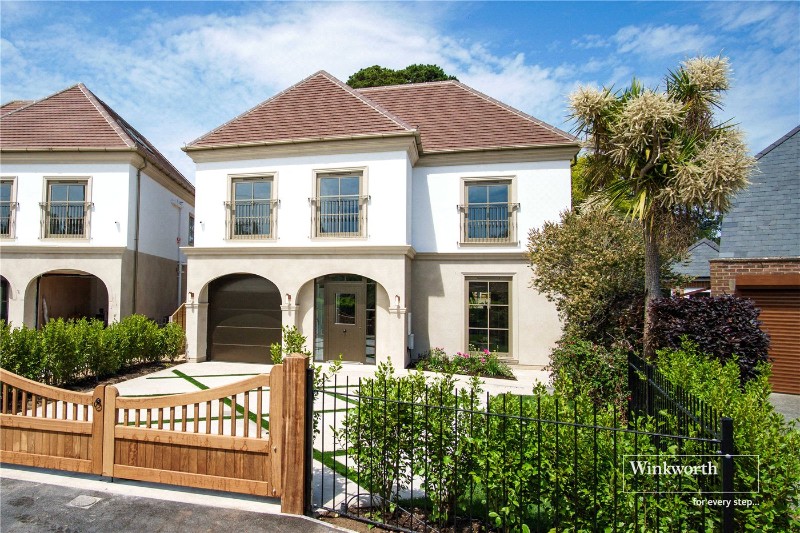 East Cliff Way, Friars Cliff, Christchurch, Dorset, BH23