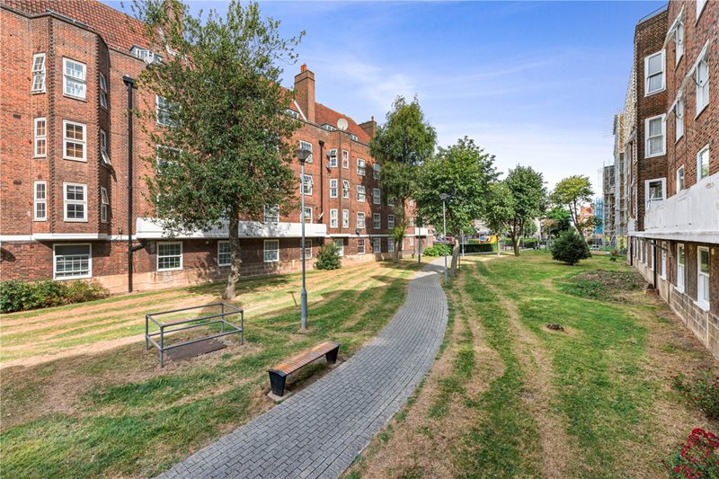 Stamford Hill, London, N16