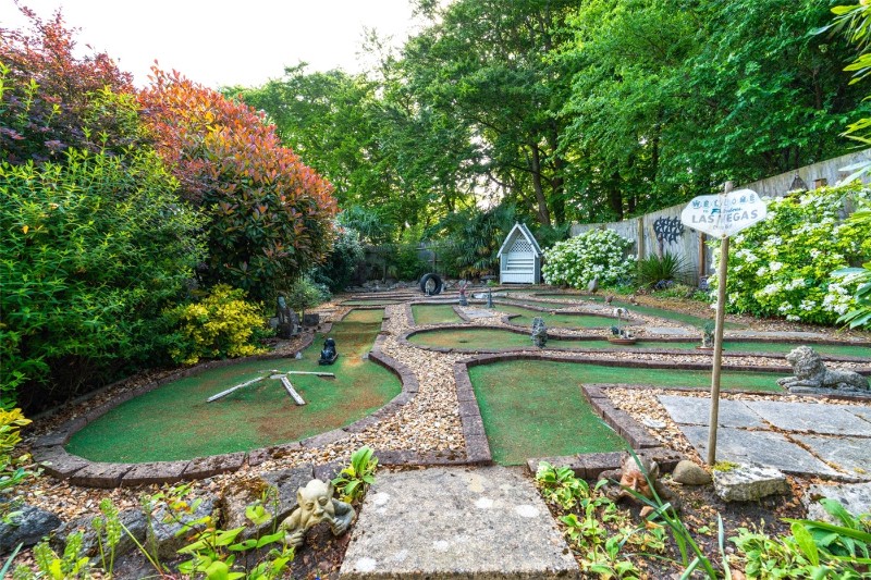 Arrowsmith Road, Canford Magna, Wimborne, Dorset, BH21
