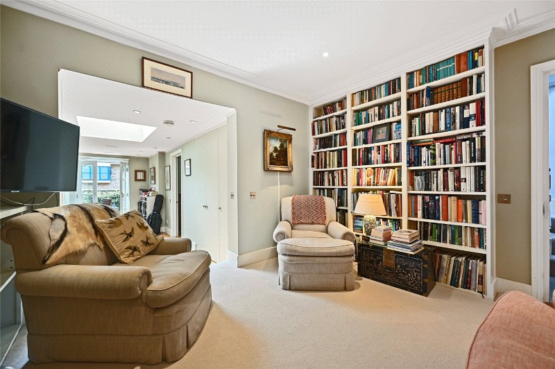 Sterne Street, London, W12