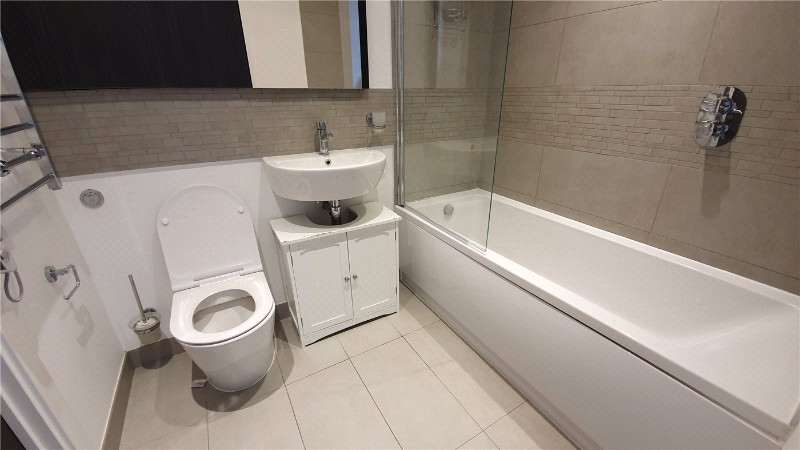Room 2 Kirkfield House, 118 Station Road, Harrow, Middlesex, HA1