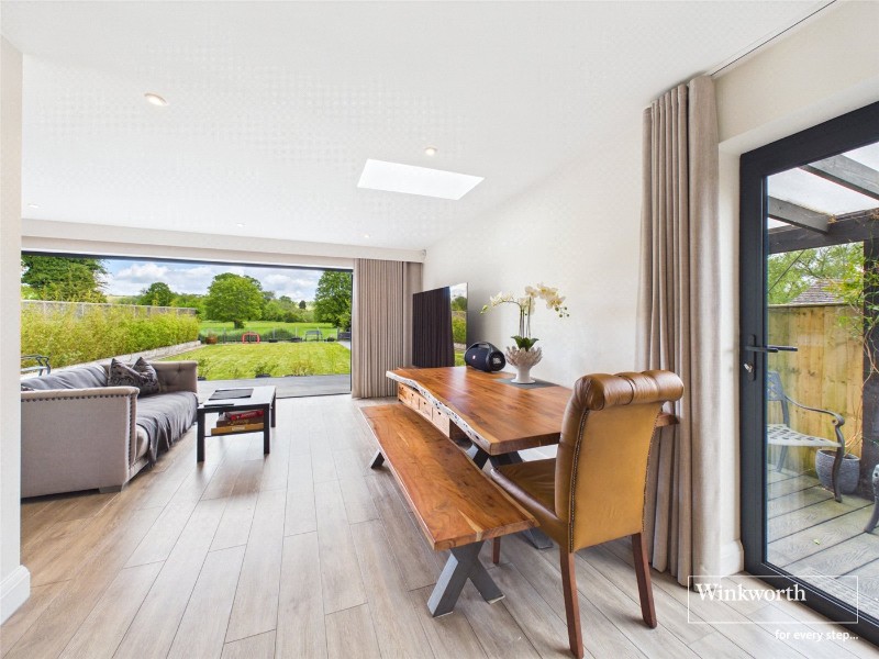 Wintringham Way, Purley on Thames, Reading, Berkshire, RG8