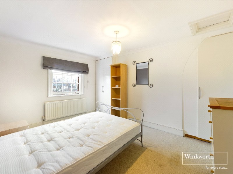 Heritage Court, Castle Hill, Reading, Berkshire, RG1