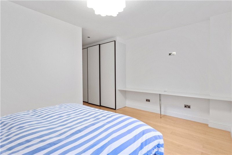 Cromwell Road, London, SW7