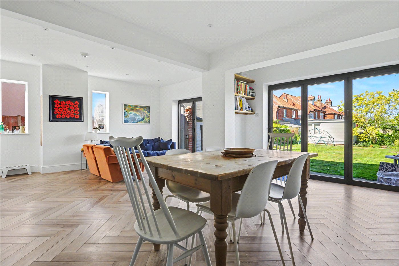 Kitchen/Dining